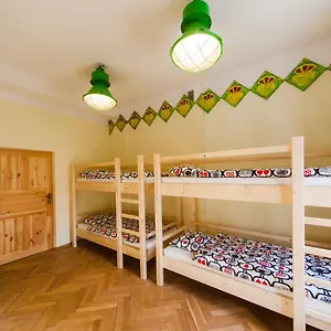 hostel-krokus.karpacz-hotel.com/